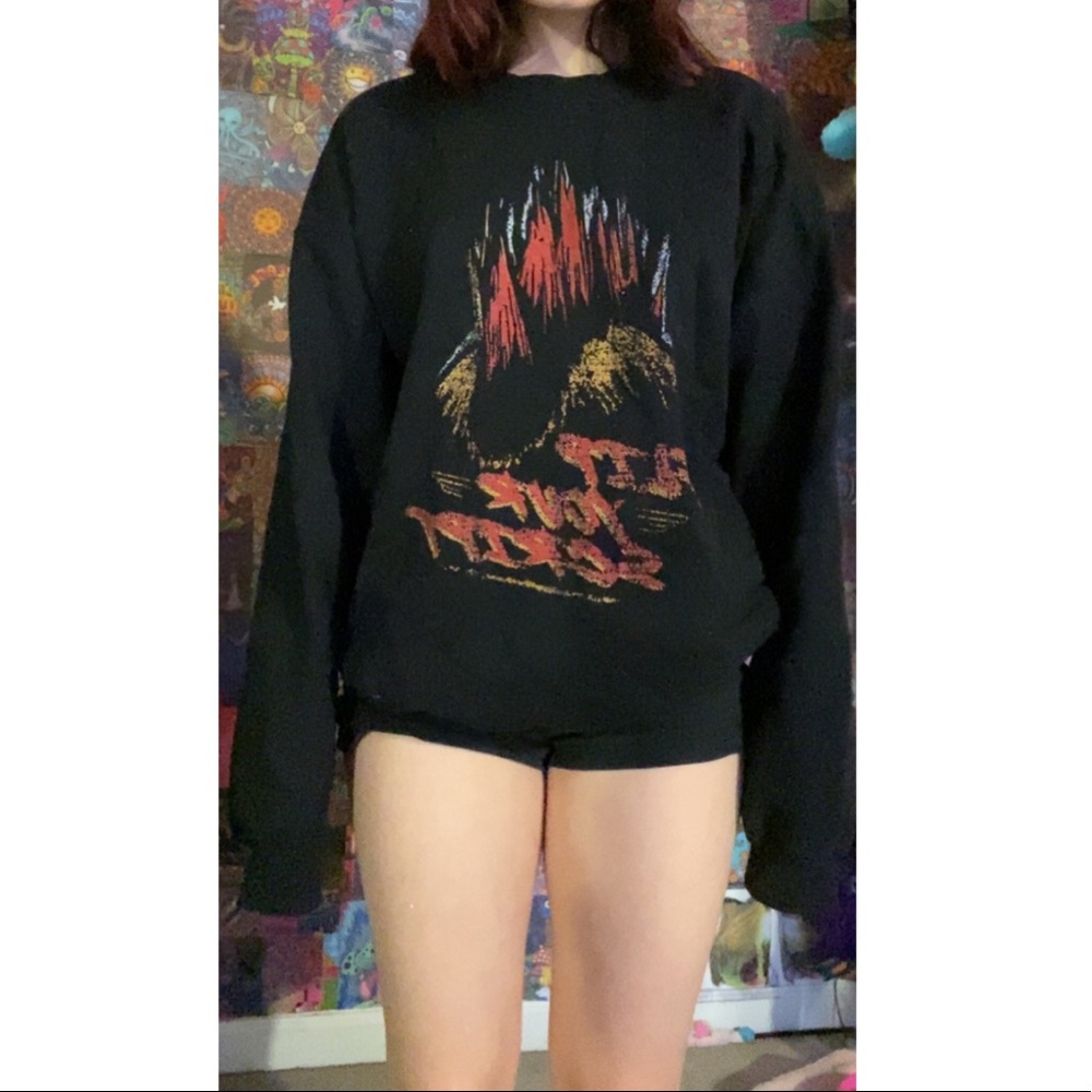 graphic “flip your script” pullover/crew neck